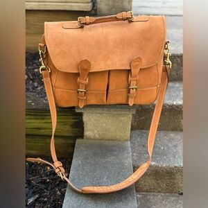 Stunning Vintage Mulholland leather briefcase in very good vintage condition
